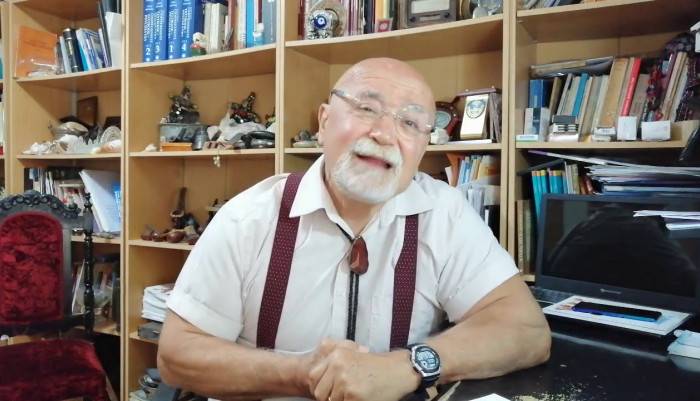 eşcinsellik,escinsellik,gay,lezbiyen,sapıklık,cinselbozukluk,cinselkimlik,üroloji,cinseltercih,lgbt,glbt,transseksüel,trans,biseksüel